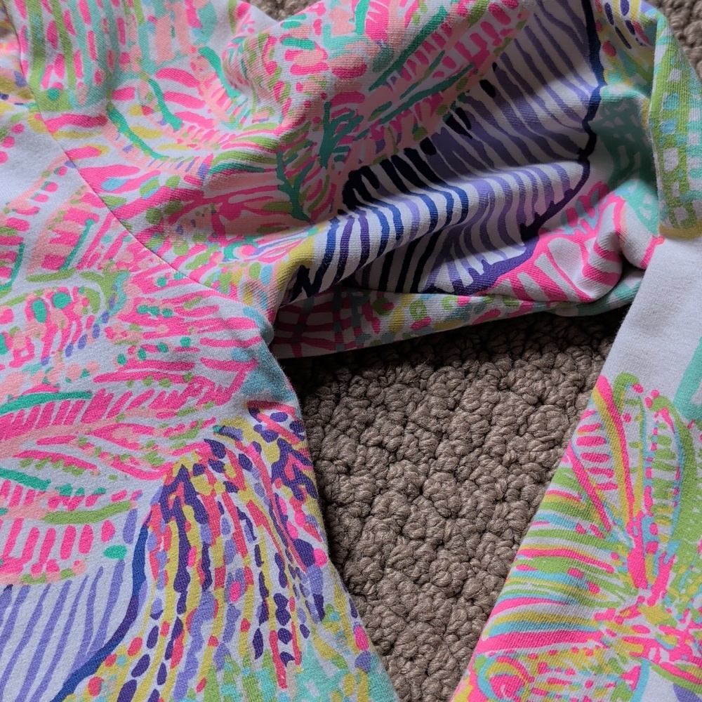 Lilly Pulitzer French Terry Zip Front Roar Of The Seas Seashells Jacket - Picture 7 of 12
